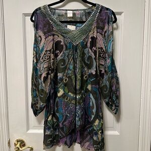 Bila Cold Shoulder Tunic‎